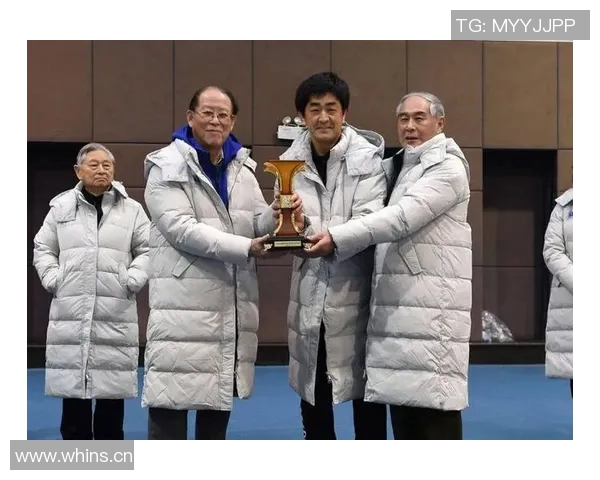 上海网球队转型升级之路:探索新策略与未来发展方向 上海网球队转型升级之路:探索新策略与未来发展方向